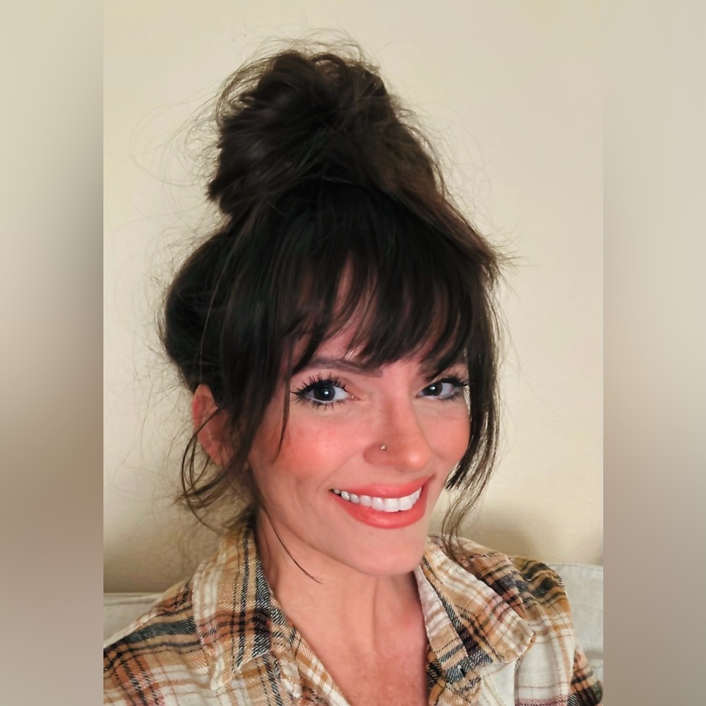 Meet your Posher, Alisa